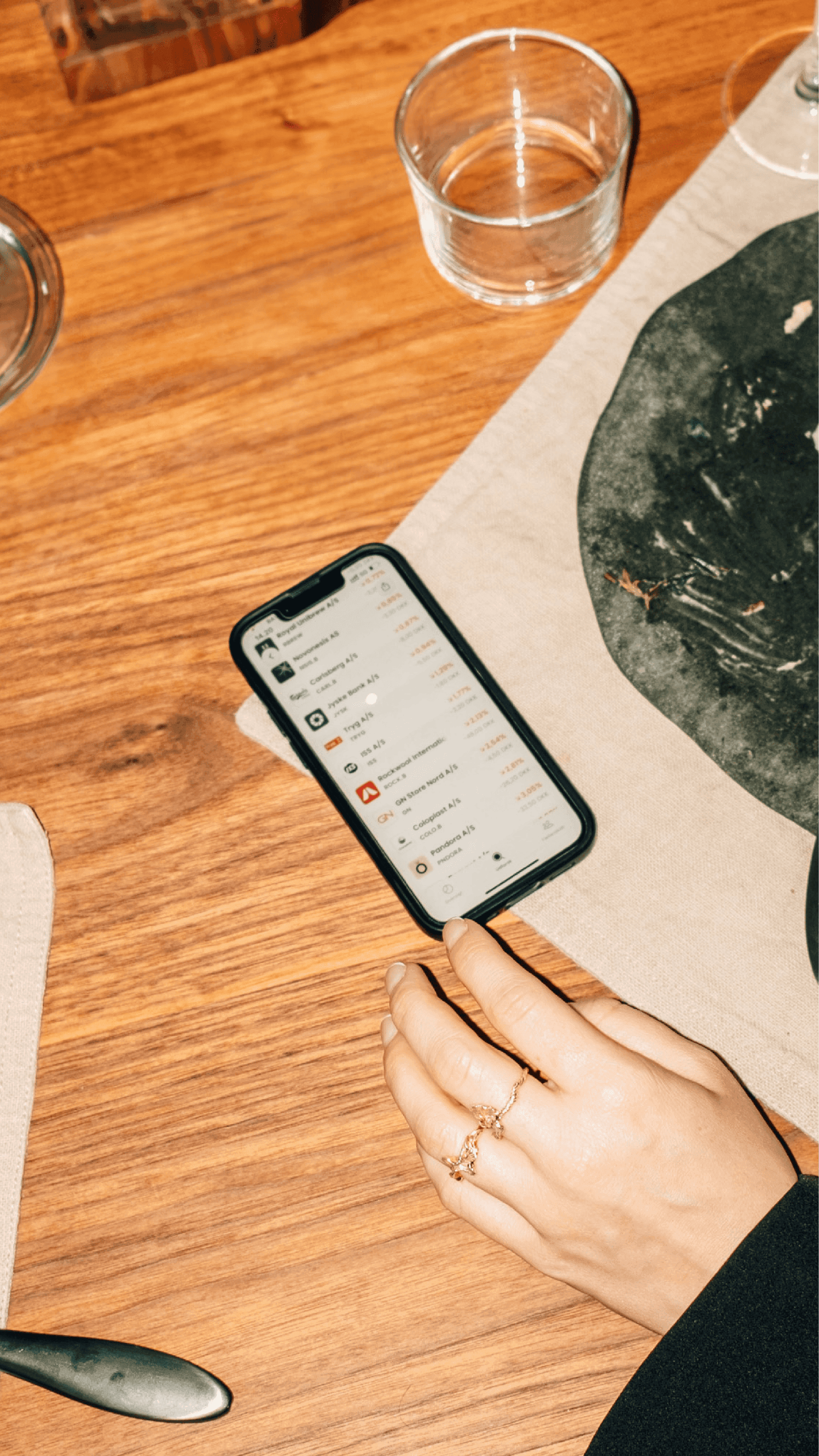 background-image-layer-0-0